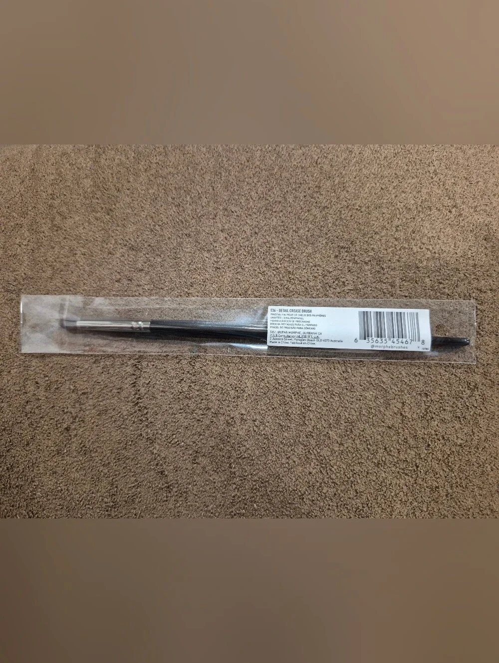 Morphe (E36) Detail Crease Brush